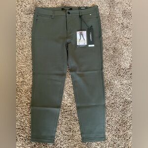 NWT Liverpool leggings sz 14 petite in peat green